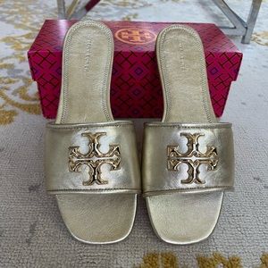 Brand new never worn Tory Burch Eleanor Slides size 8